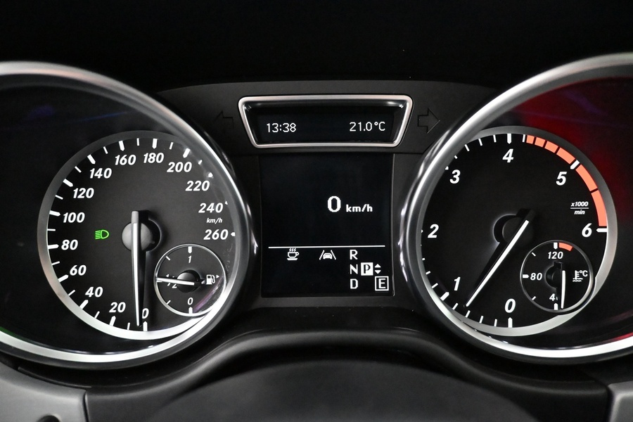 Mercedes-Benz ML vaihtoauto