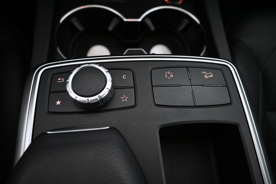 Mercedes-Benz ML vaihtoauto