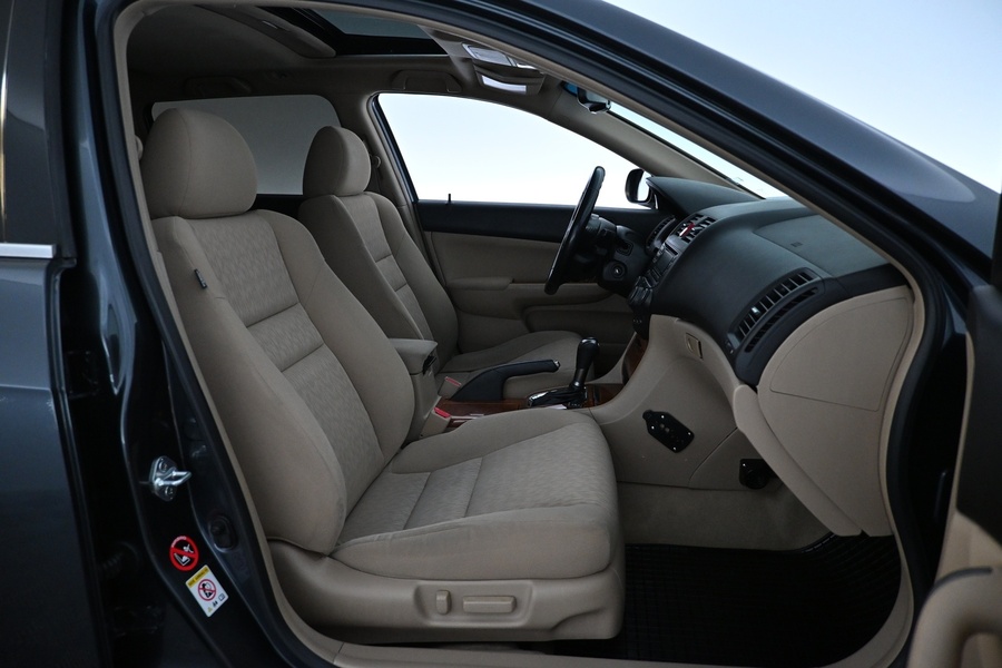 Honda Accord vaihtoauto