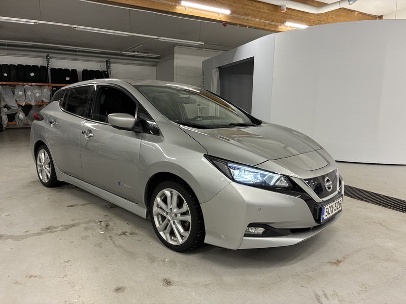 Nissan Leaf vaihtoauto