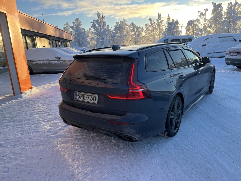 Volvo V60 vaihtoauto