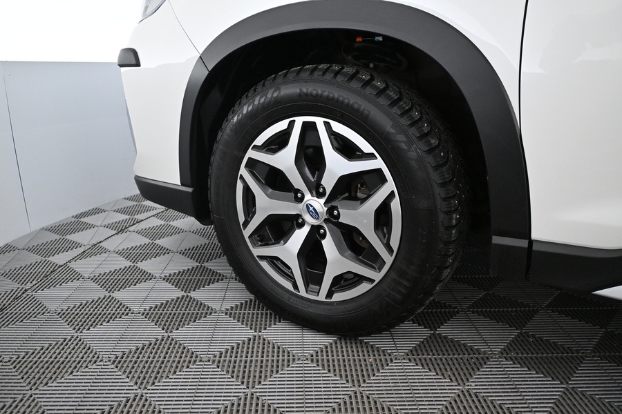 Subaru Forester vaihtoauto