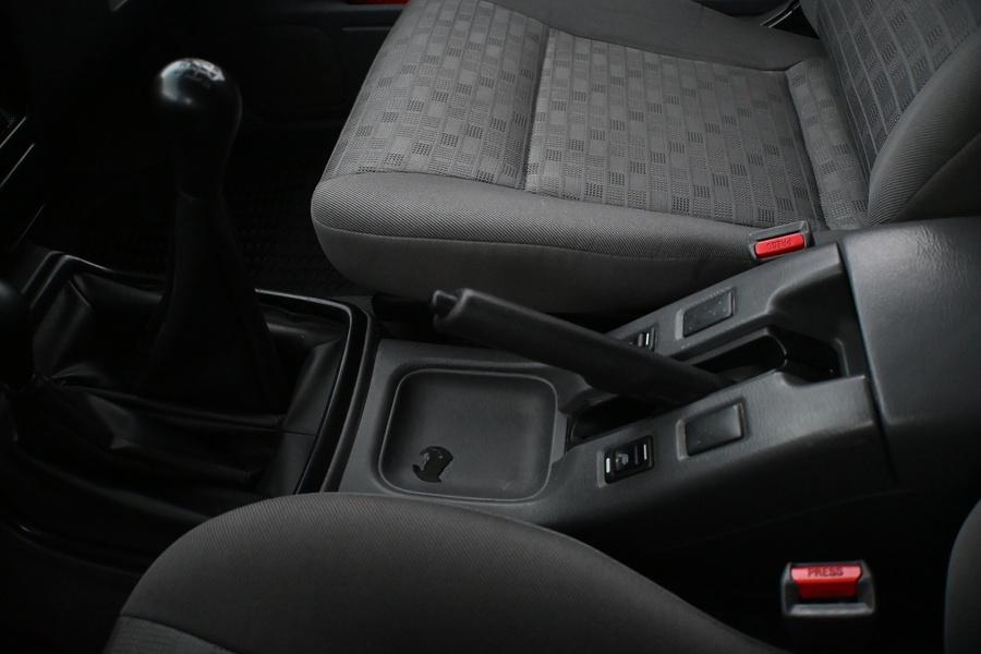 Nissan Navara vaihtoauto