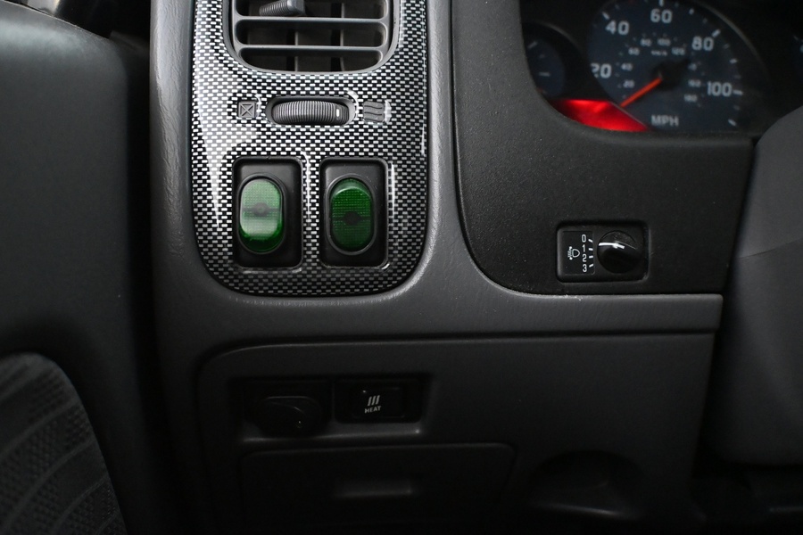 Nissan Navara vaihtoauto