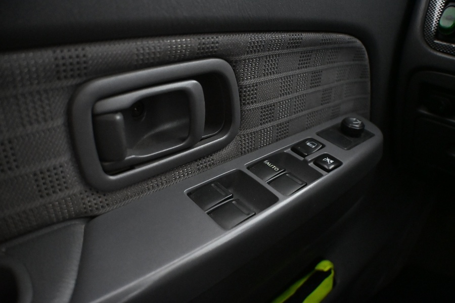 Nissan Navara vaihtoauto