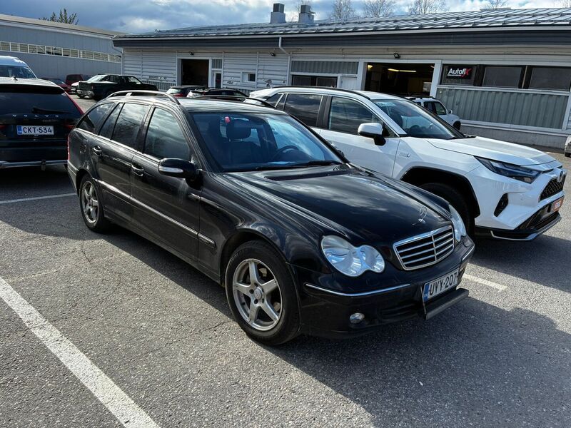 Mercedes-Benz C vaihtoauto