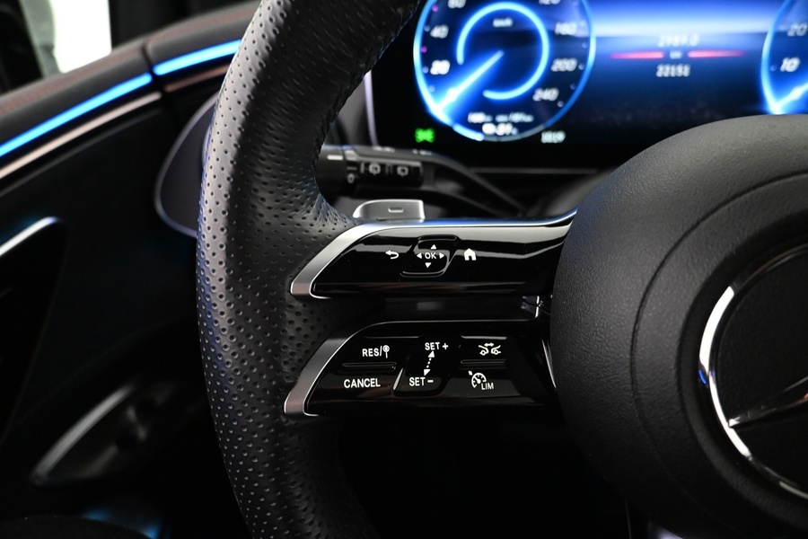 Mercedes-Benz EQE vaihtoauto