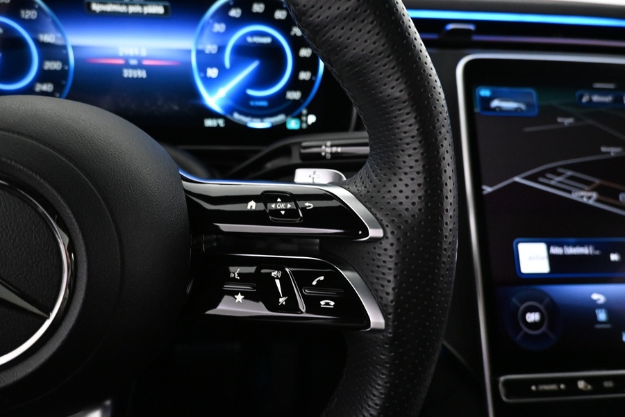 Mercedes-Benz EQE vaihtoauto