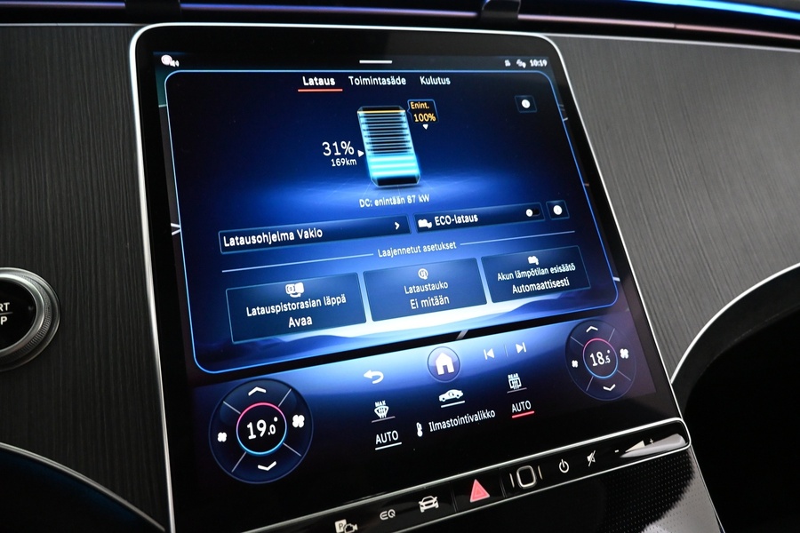 Mercedes-Benz EQE vaihtoauto