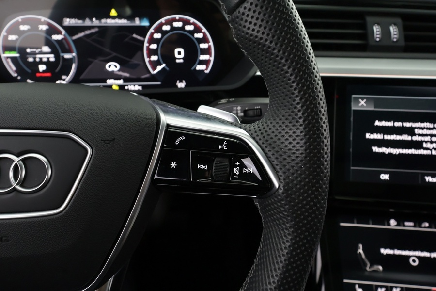 Audi e-tron vaihtoauto