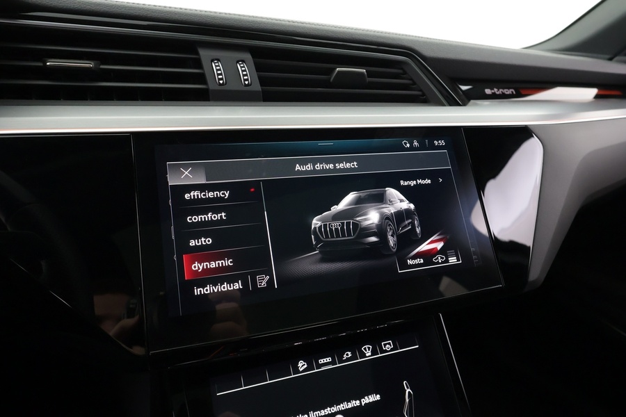Audi e-tron vaihtoauto