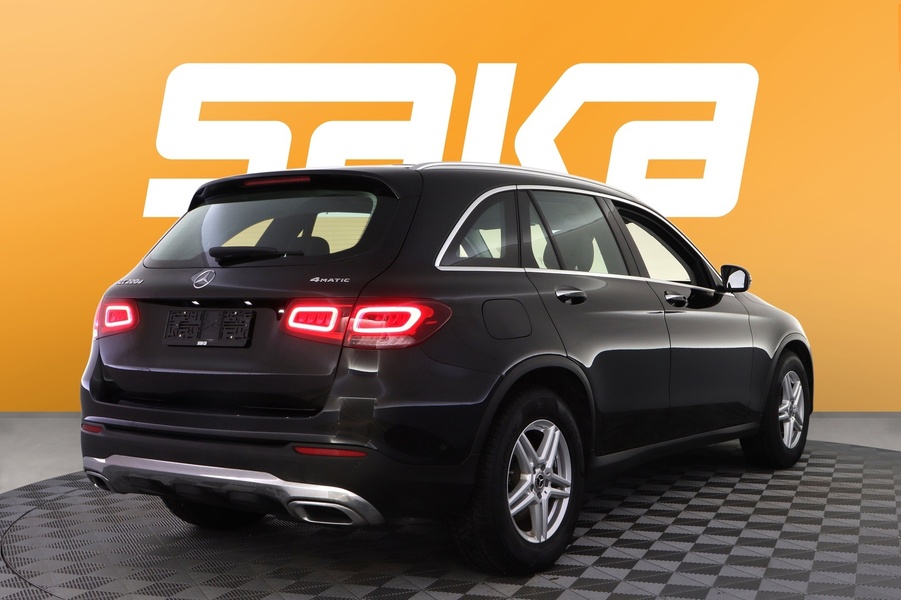 Mercedes-Benz GLC vaihtoauto