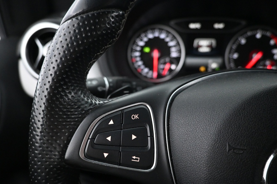 Mercedes-Benz B vaihtoauto