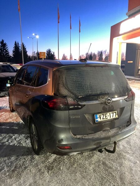 Opel Zafira vaihtoauto