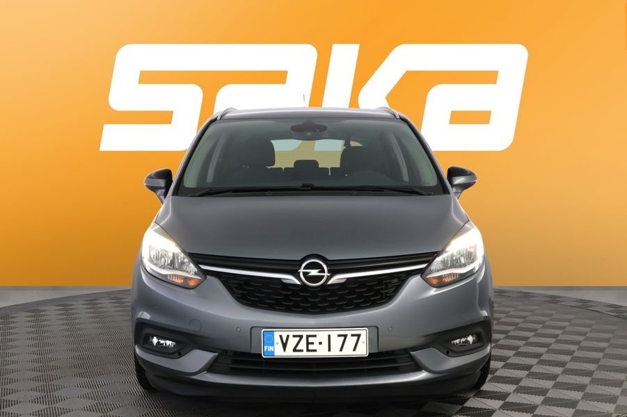 Opel Zafira vaihtoauto