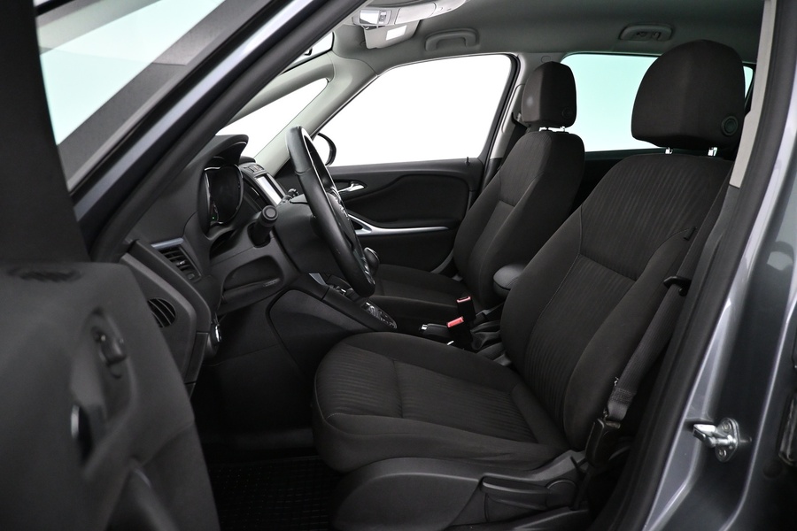 Opel Zafira vaihtoauto