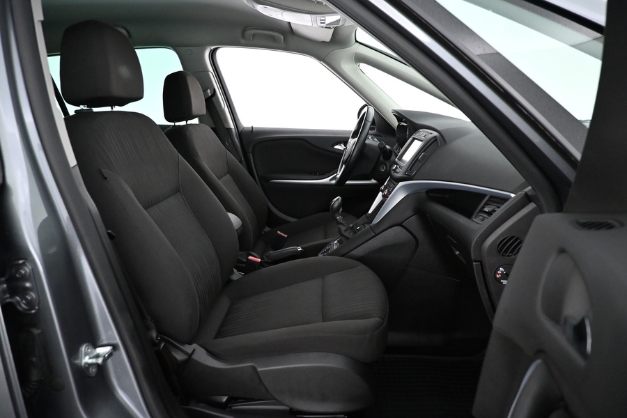 Opel Zafira vaihtoauto