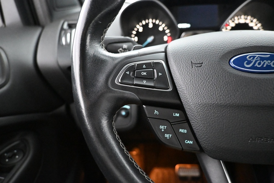 Ford Kuga vaihtoauto