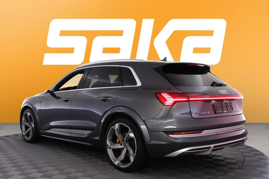 Audi e-tron vaihtoauto