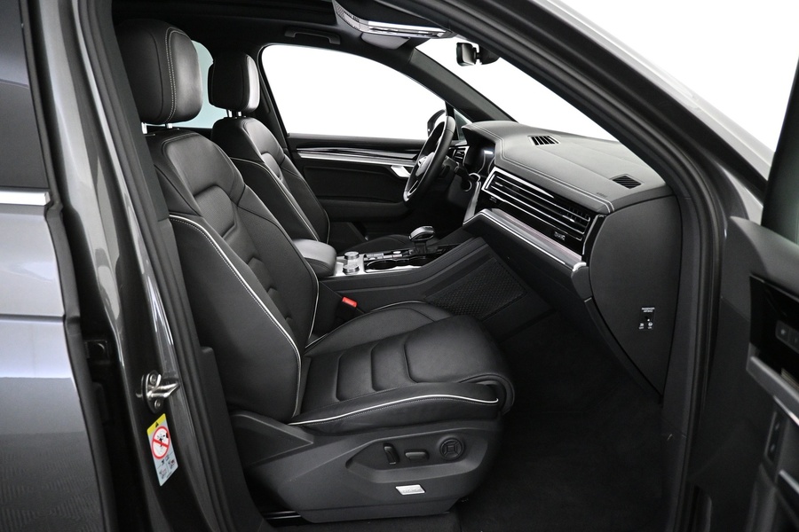 Volkswagen Touareg vaihtoauto