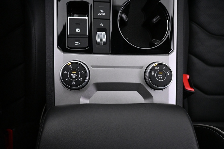 Volkswagen Touareg vaihtoauto