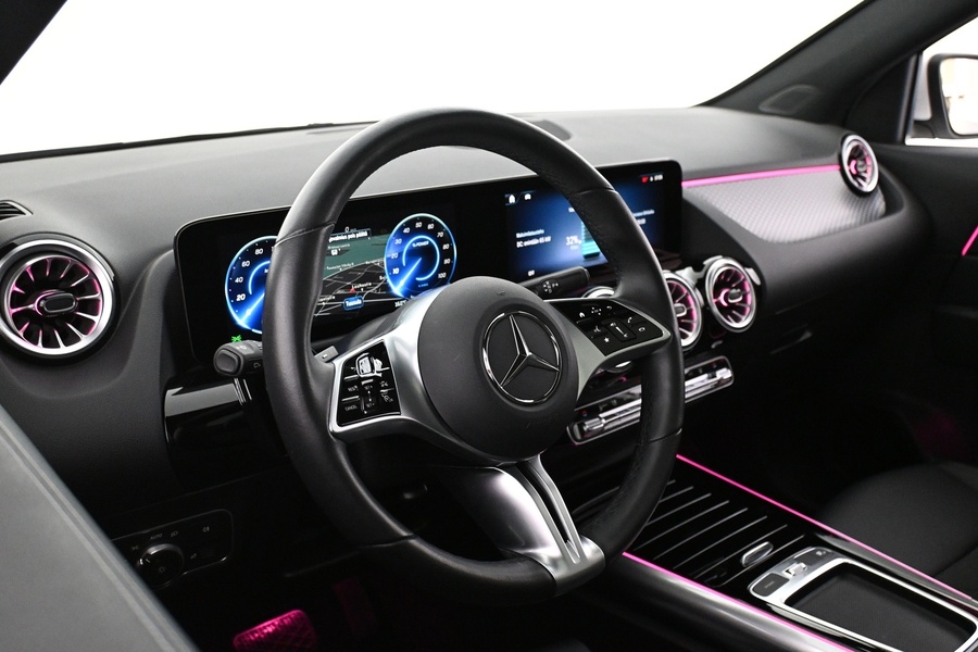 Mercedes-Benz EQA vaihtoauto