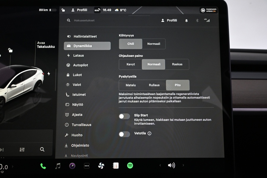 Tesla Model 3 vaihtoauto