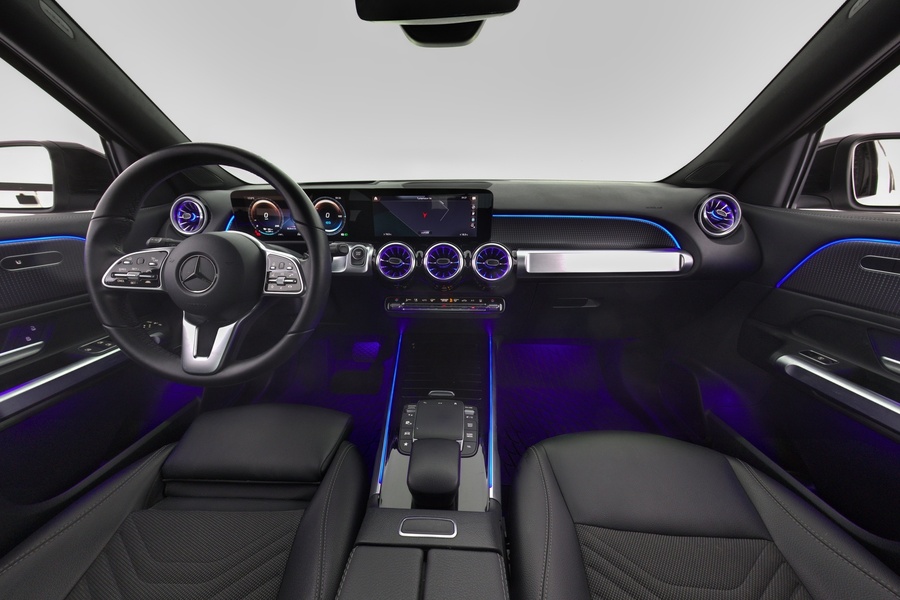 Mercedes-Benz EQB vaihtoauto