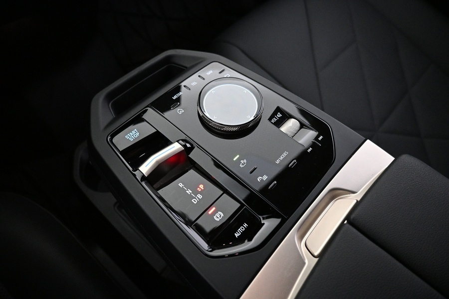 BMW iX vaihtoauto