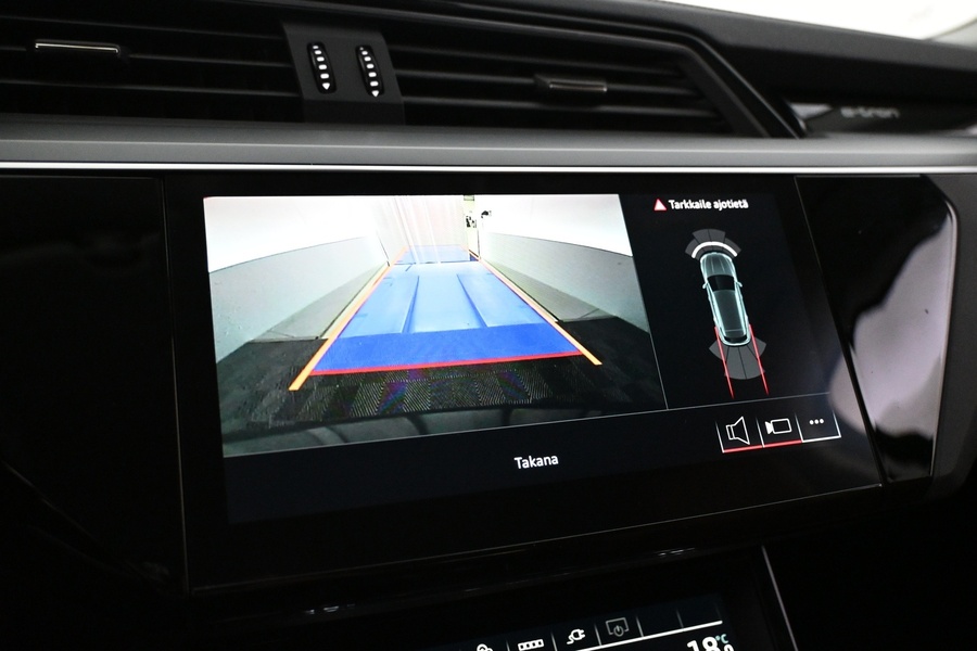 Audi Q8 e-tron vaihtoauto