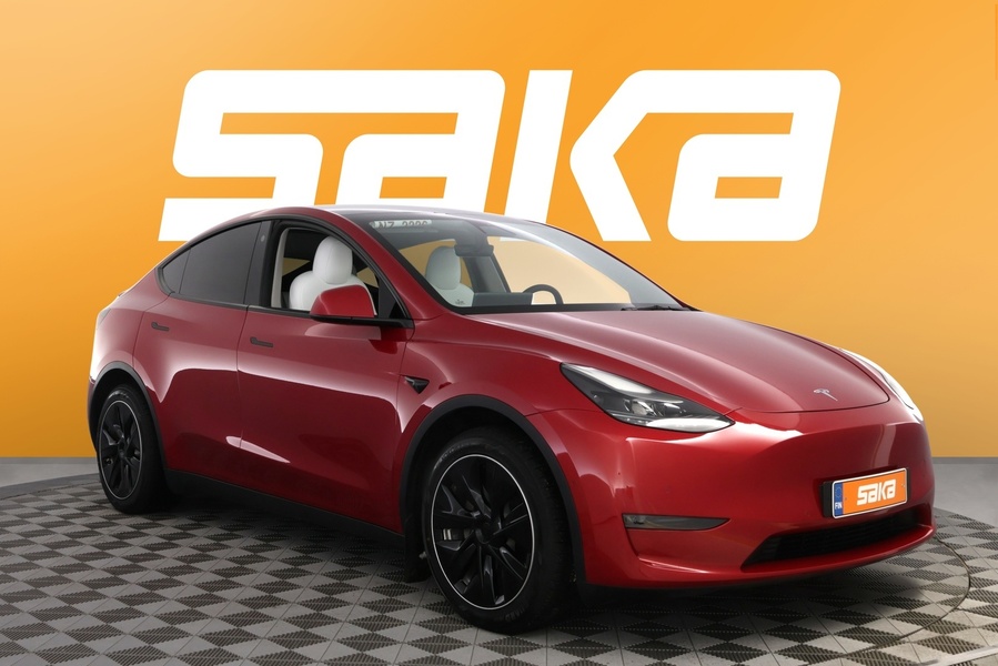 Tesla Model Y vaihtoauto