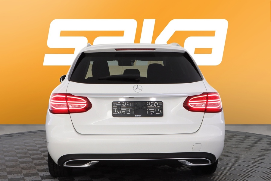 Mercedes-Benz C vaihtoauto