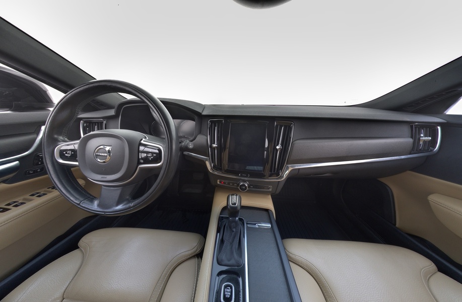 Volvo V90 Cross Country vaihtoauto