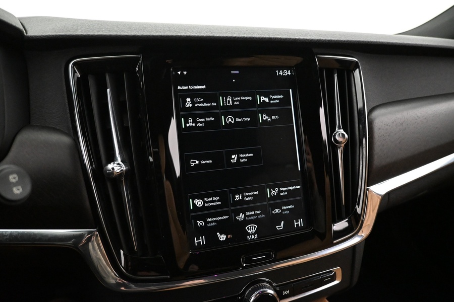 Volvo V90 Cross Country vaihtoauto