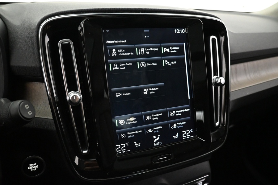 Volvo XC40 vaihtoauto