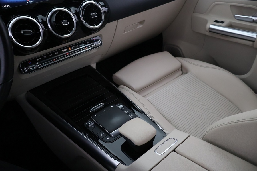 Mercedes-Benz GLA vaihtoauto
