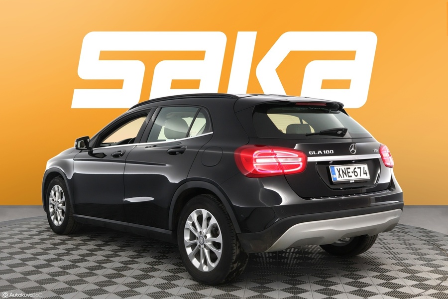 Mercedes-Benz GLA vaihtoauto