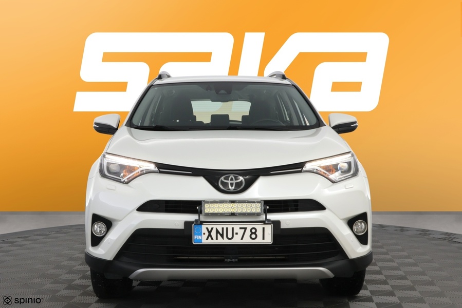 Toyota RAV4 vaihtoauto