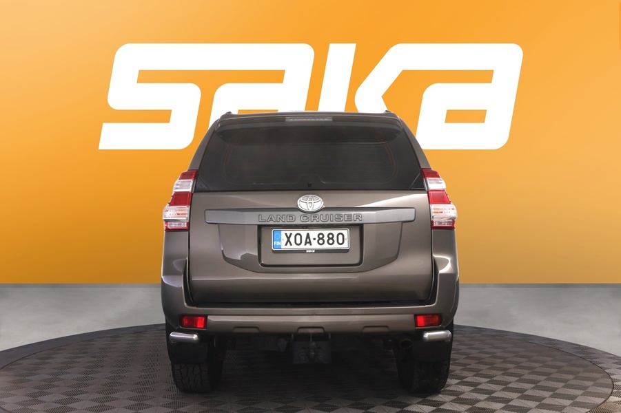 Toyota Land Cruiser vaihtoauto