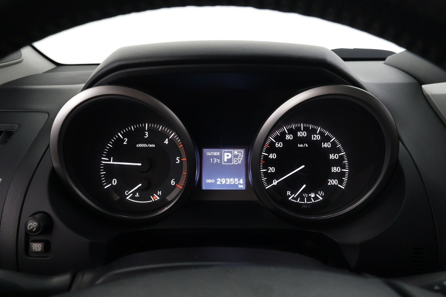 Toyota Land Cruiser vaihtoauto