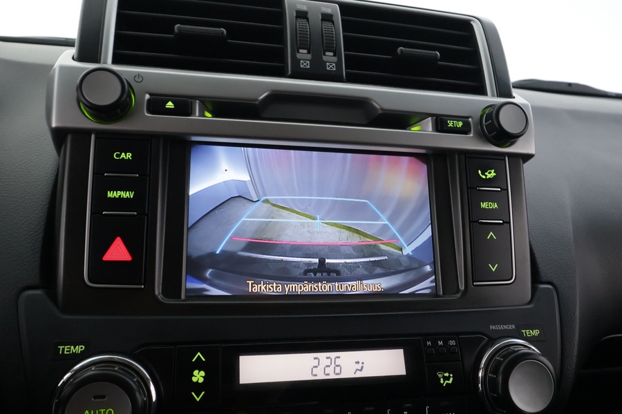 Toyota Land Cruiser vaihtoauto