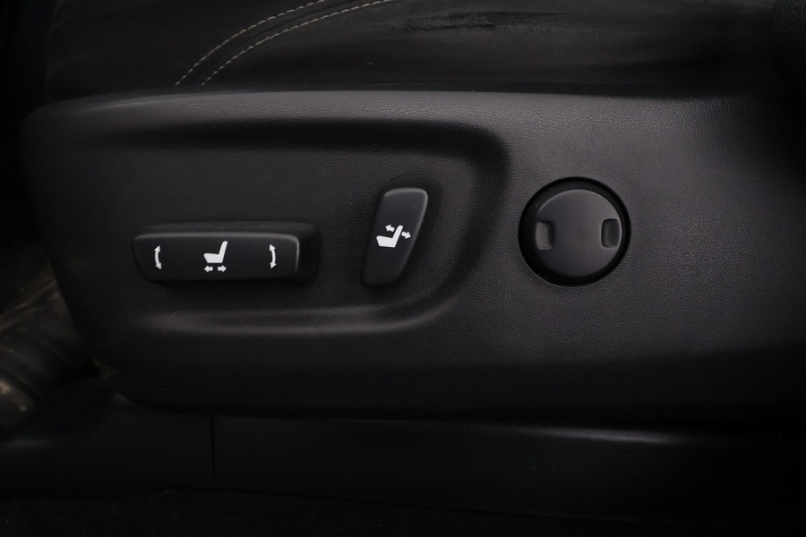 Toyota Land Cruiser vaihtoauto