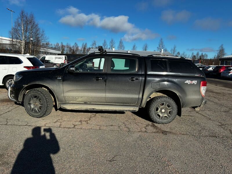 Ford Ranger vaihtoauto
