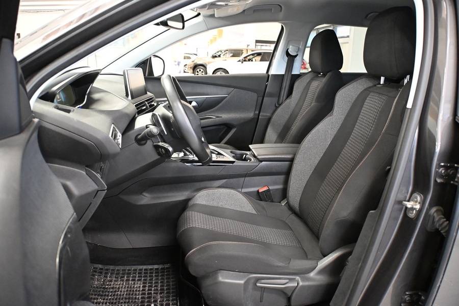 Peugeot 5008 vaihtoauto