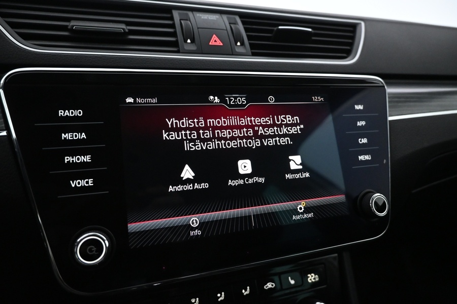 Skoda Superb vaihtoauto