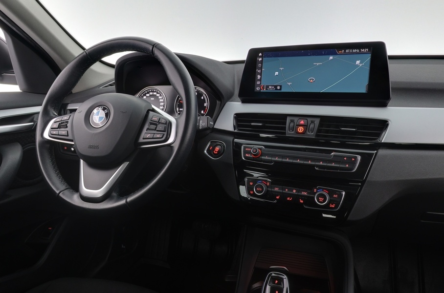 BMW X1 vaihtoauto