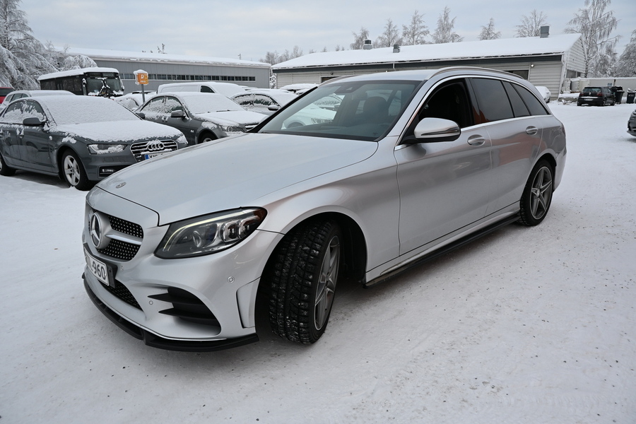 Mercedes-Benz C vaihtoauto