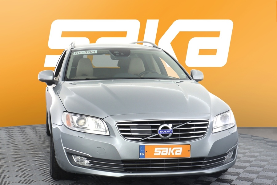 Volvo V70 vaihtoauto