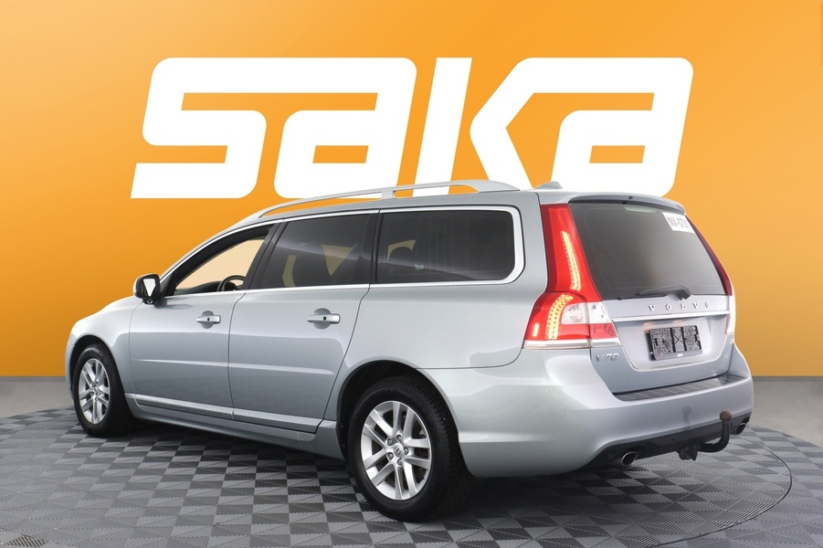 Volvo V70 vaihtoauto