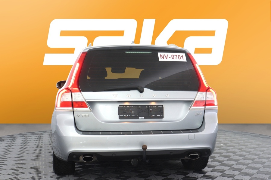 Volvo V70 vaihtoauto